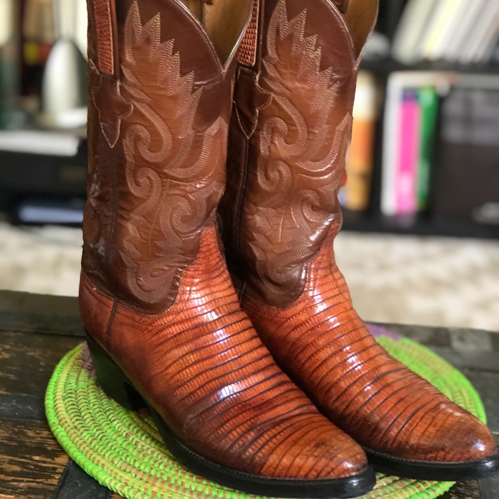 Lucchese cowboy boots, size 9